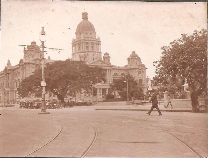 Durban Town Hall, post 1910, with tramrails