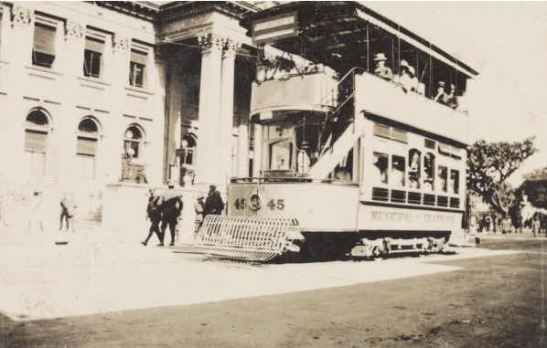 Gardiner Street, Electric tram in front of the Durban Post Office